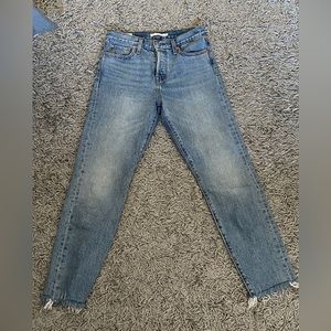 LEVI’S JEANS